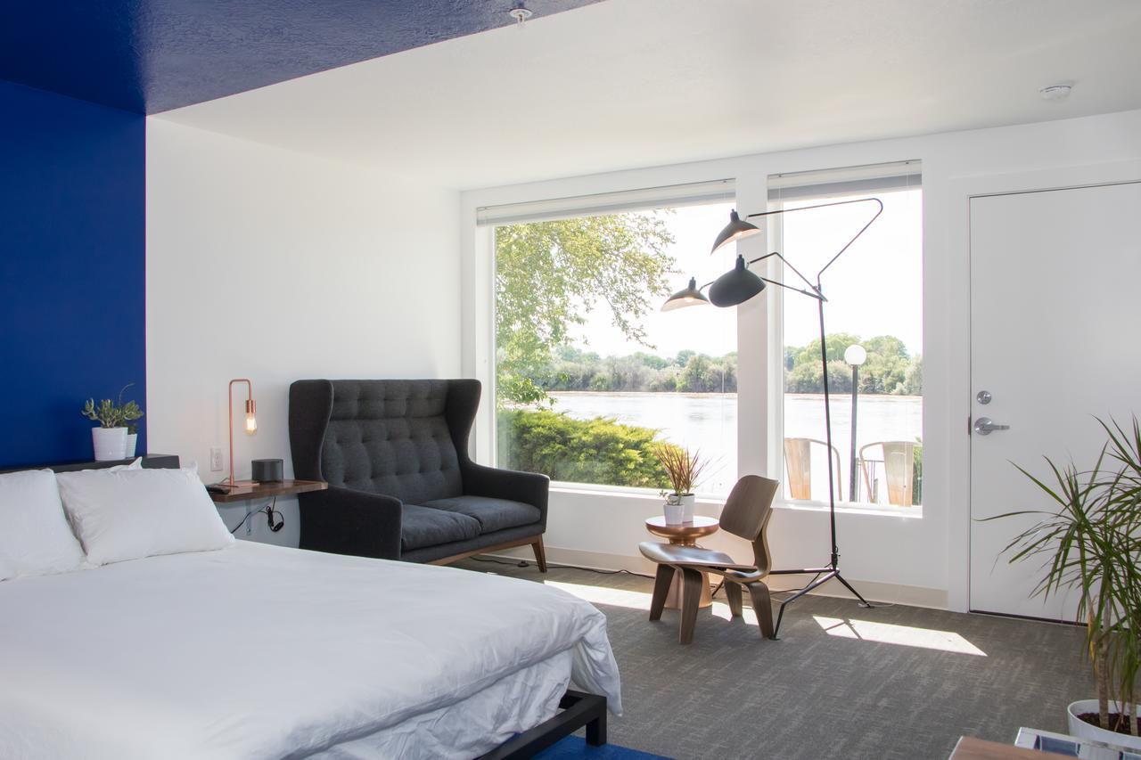 Skyfall Guestrooms Green River Bagian luar foto